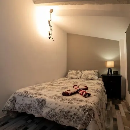 Rojo Appartement