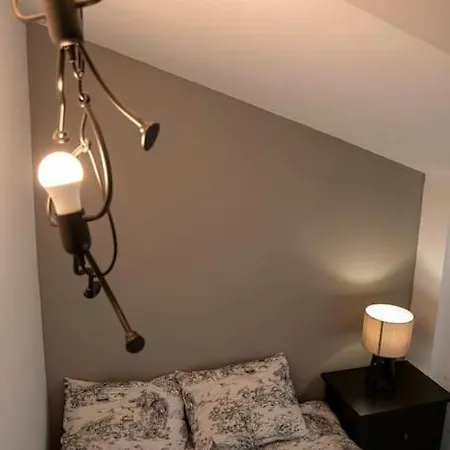 Apartment Rojo Ateca